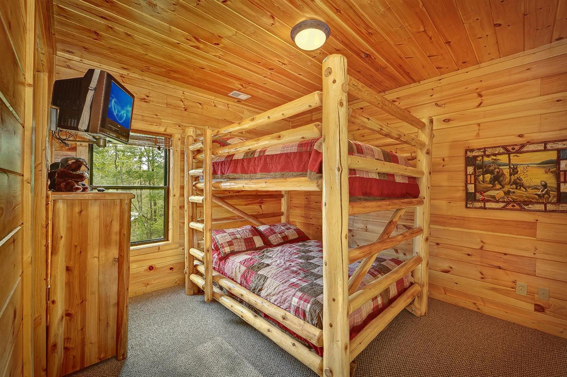 Knotty & Nice Holiday Home Гатлинбург Экстерьер фото