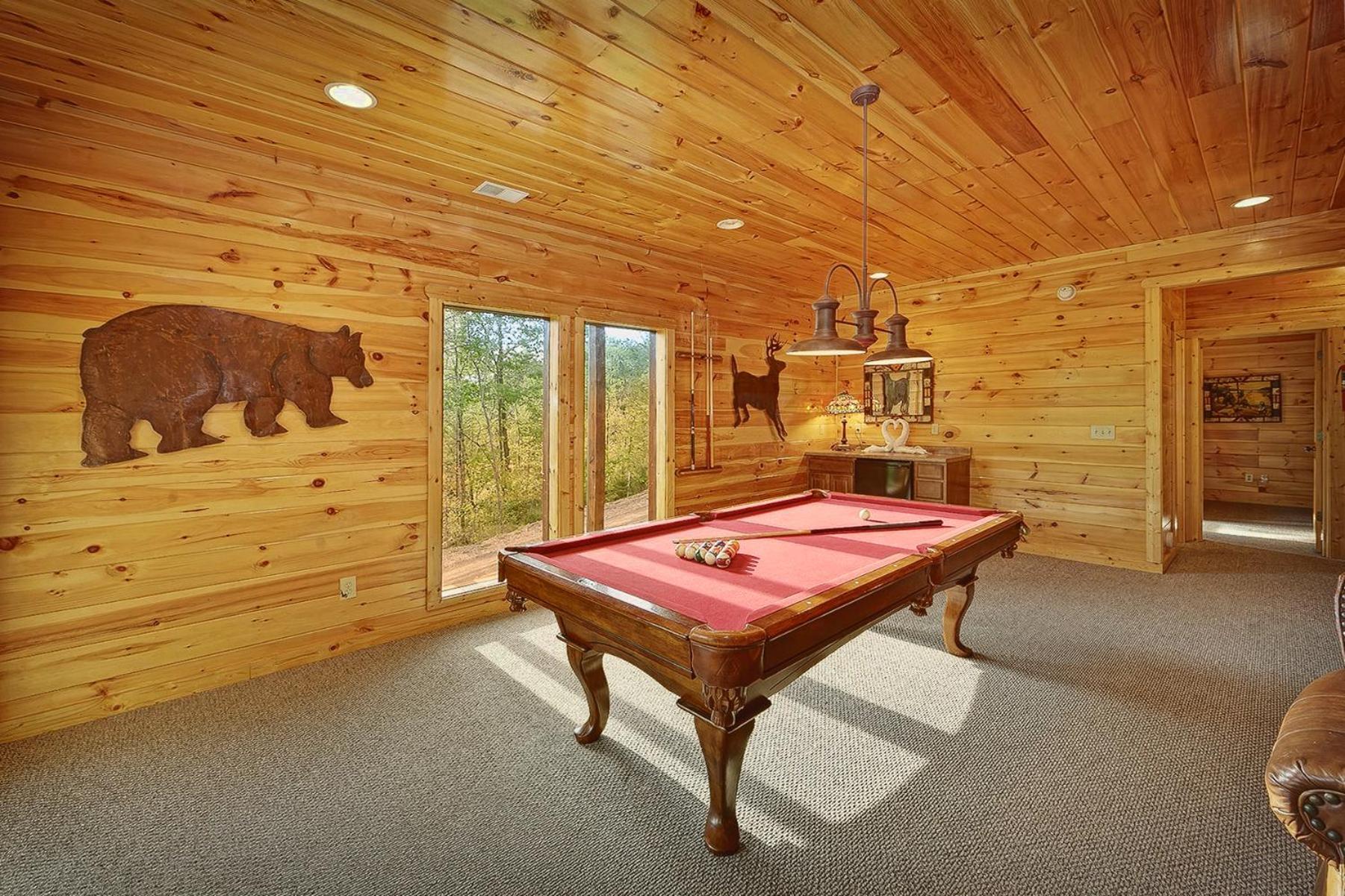 Knotty & Nice Holiday Home Гатлинбург Экстерьер фото